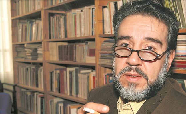 Muere el escritor Guillermo Samperio